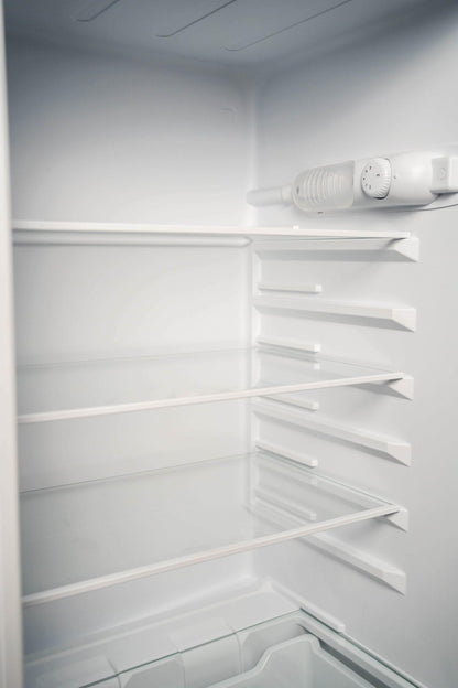 DPF074V1WDB6 Danby 7.4 cu. ft. Apartment Size Fridge Top Mount in White