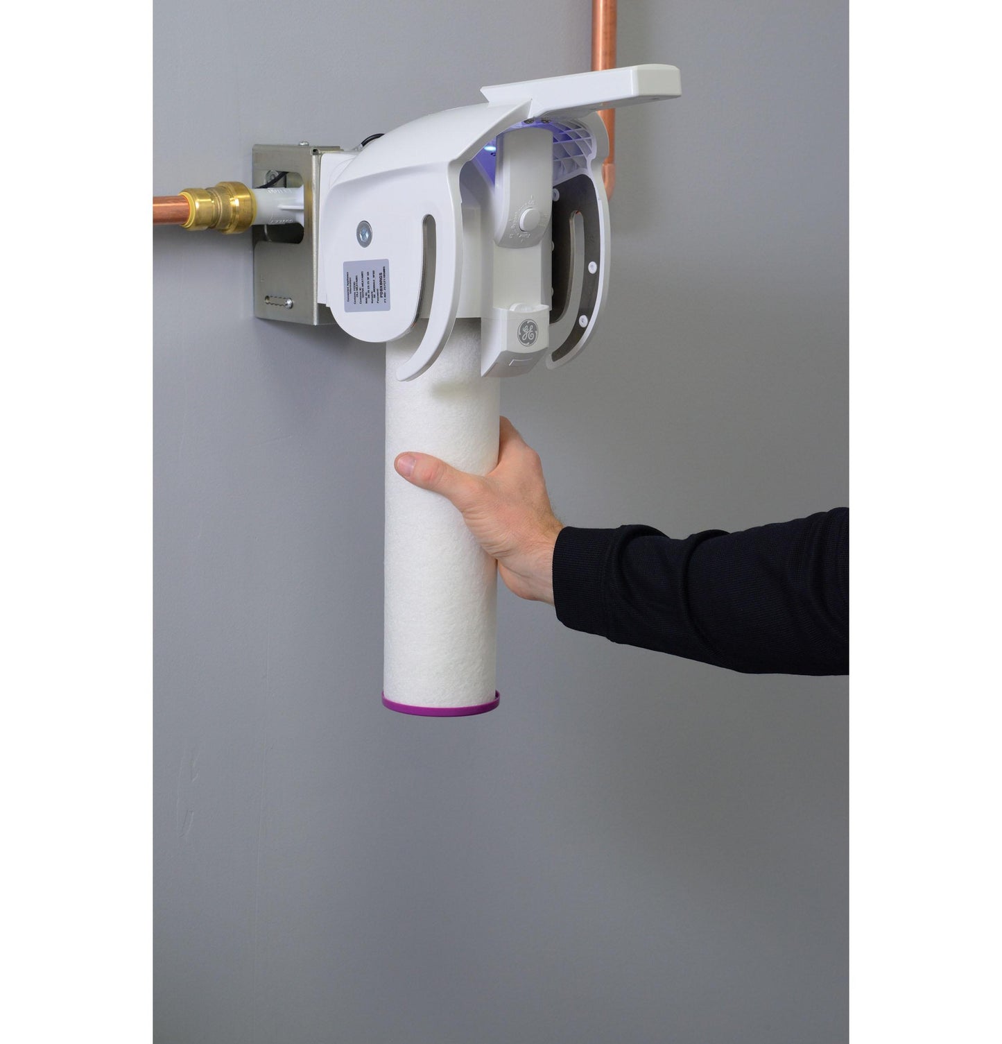 GXWH70M GE® Smart Whole House Leak Detection & Water Filtration System