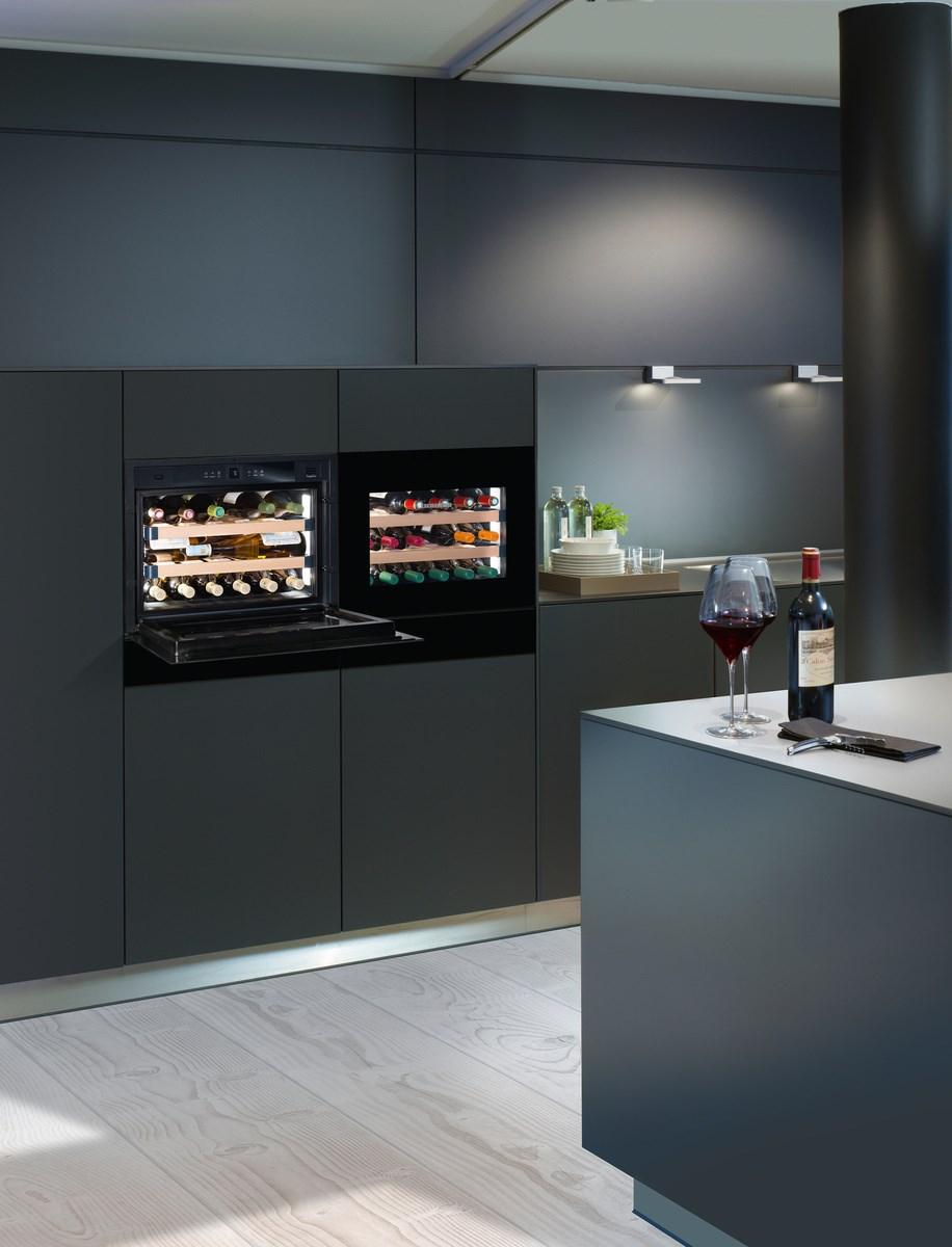 Liebherr HWGB1803 Built-in wine storage fridge