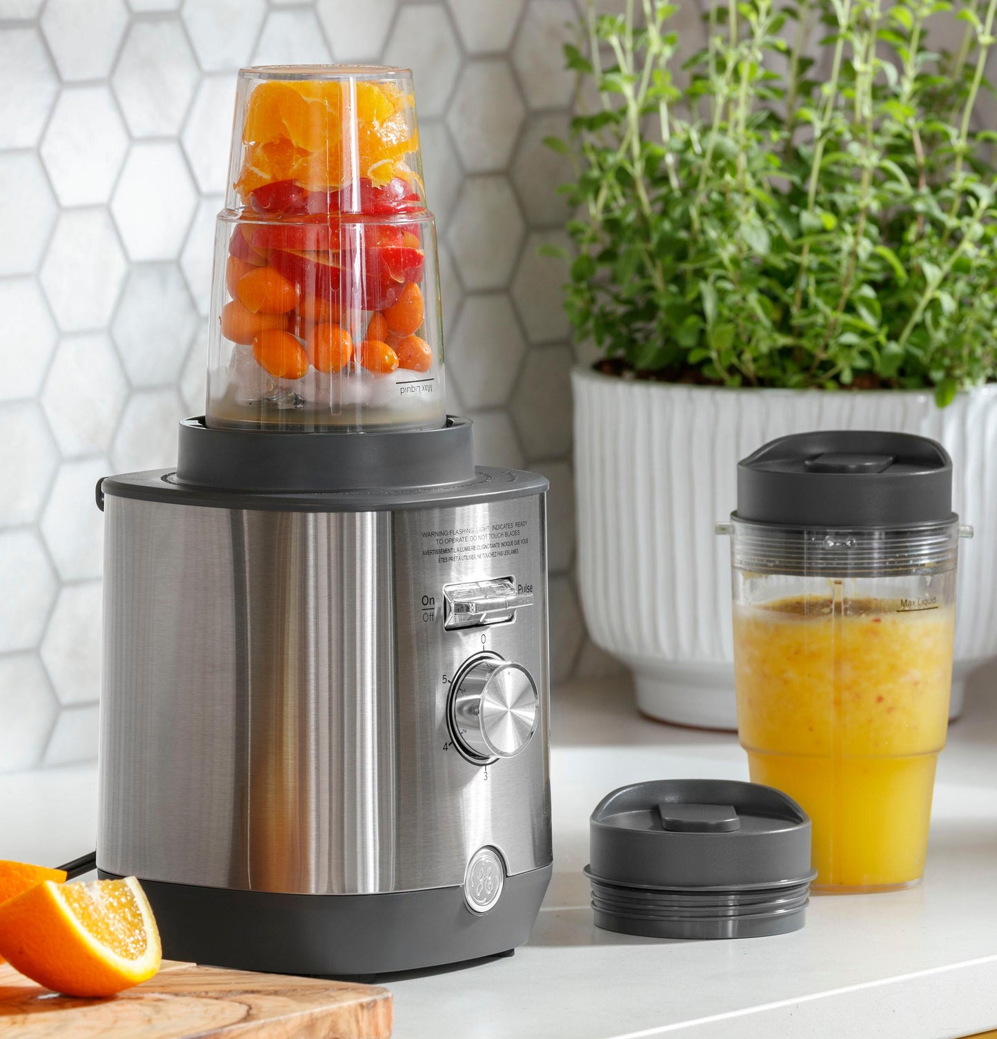 G8BCAASSPSS GE Blender with personal cups