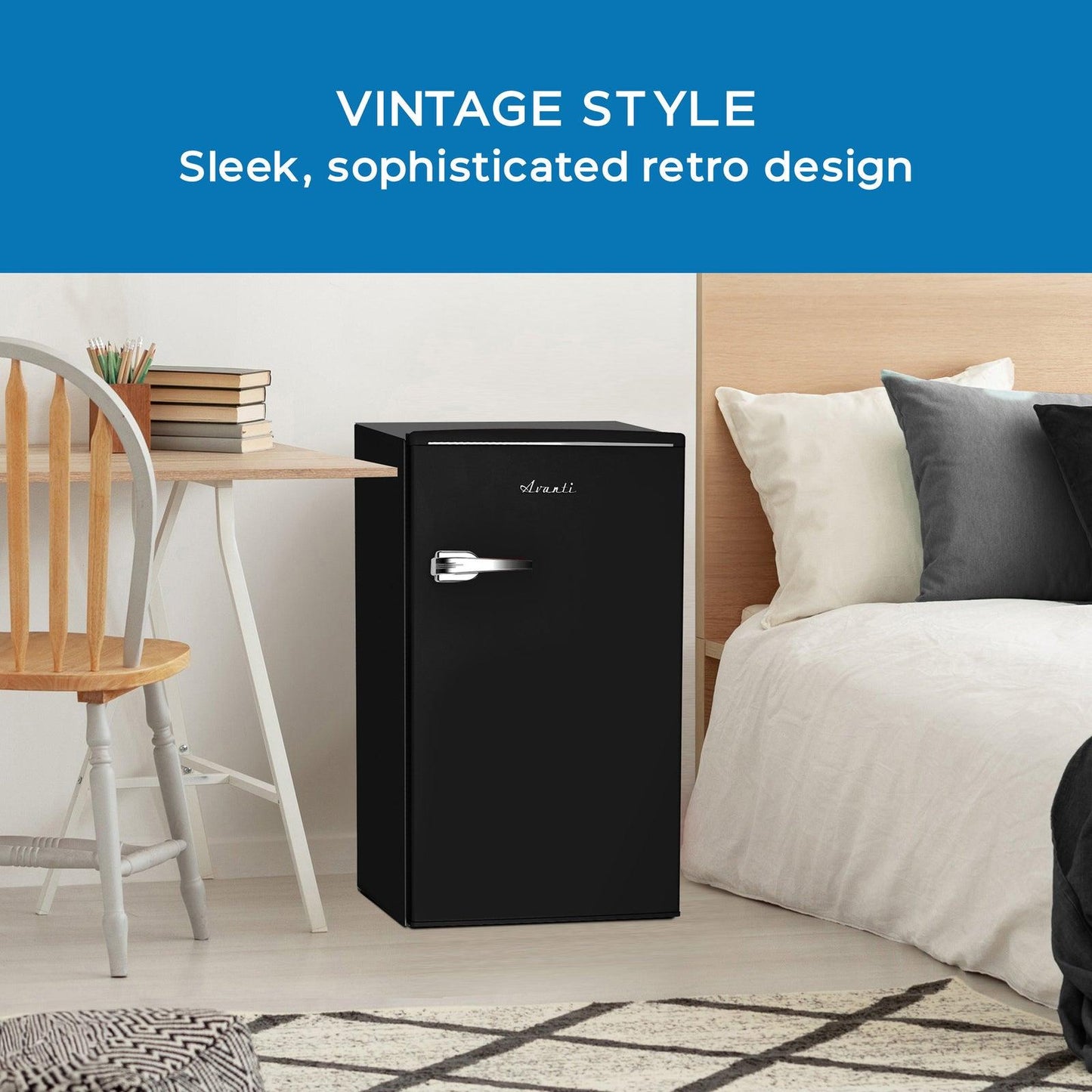 RMRS31X6BLIS Avanti 3.0 Cu. Ft. Retro Compact Refrigerator - Robin's Egg Blue