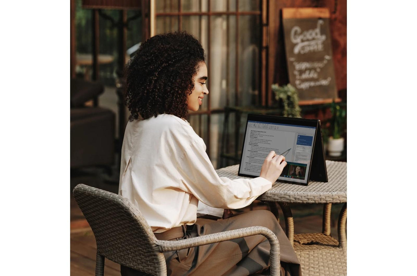16T90TPKADB7U1 LG gram Pro 2-in-1 16 Inch, Thin and Lightweight Laptop, Windows 11 Home, Intel® Evo Edition - Intel® Core™ Ultra 7, 32GB RAM, 2TB (2x1TB) SSD, Black
