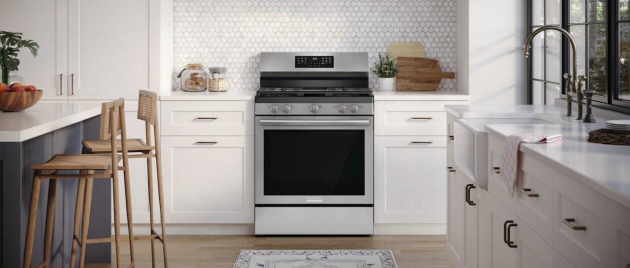 Frigidaire Gallery 30" Rear Control Gas Range with Total Convection