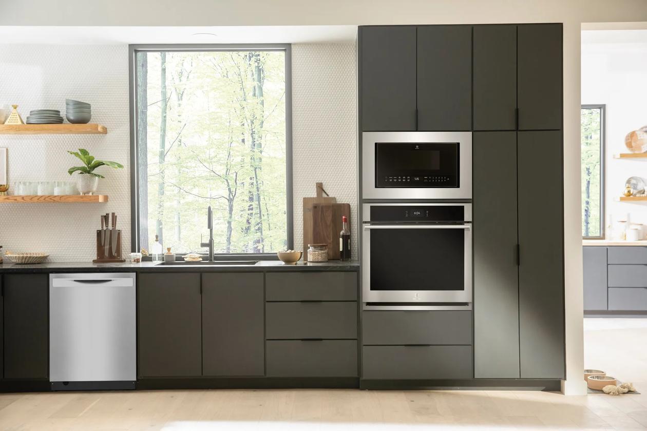Electrolux EDSP4944CS 24" Dishwasher