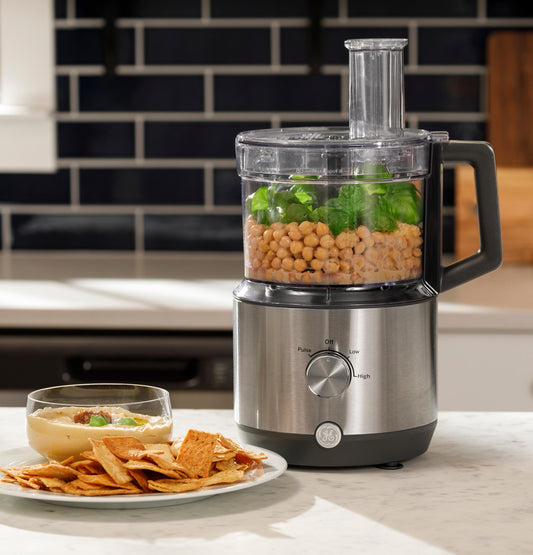 G8P1AASSPSS GE 12-Cup Food Processor with Accessories