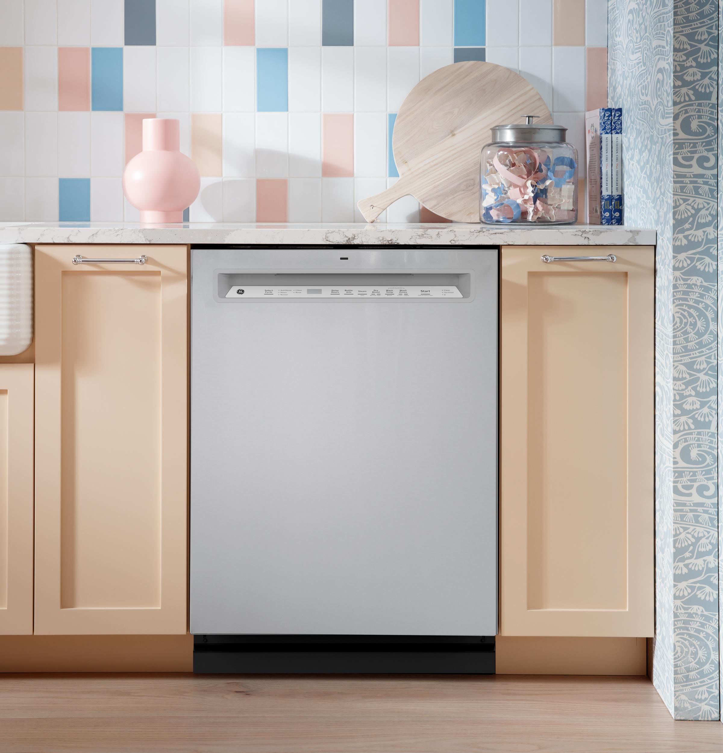 GDF650SYVFS GE® ENERGY STAR® Front Control with Stainless Steel Interior Dishwasher with Sanitize Cycle