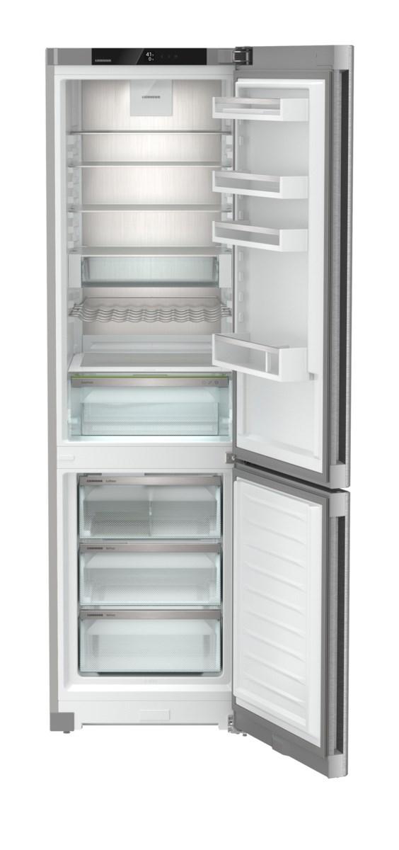 Liebherr C5740IM Combined fridge-freezers with EasyFresh and NoFrost