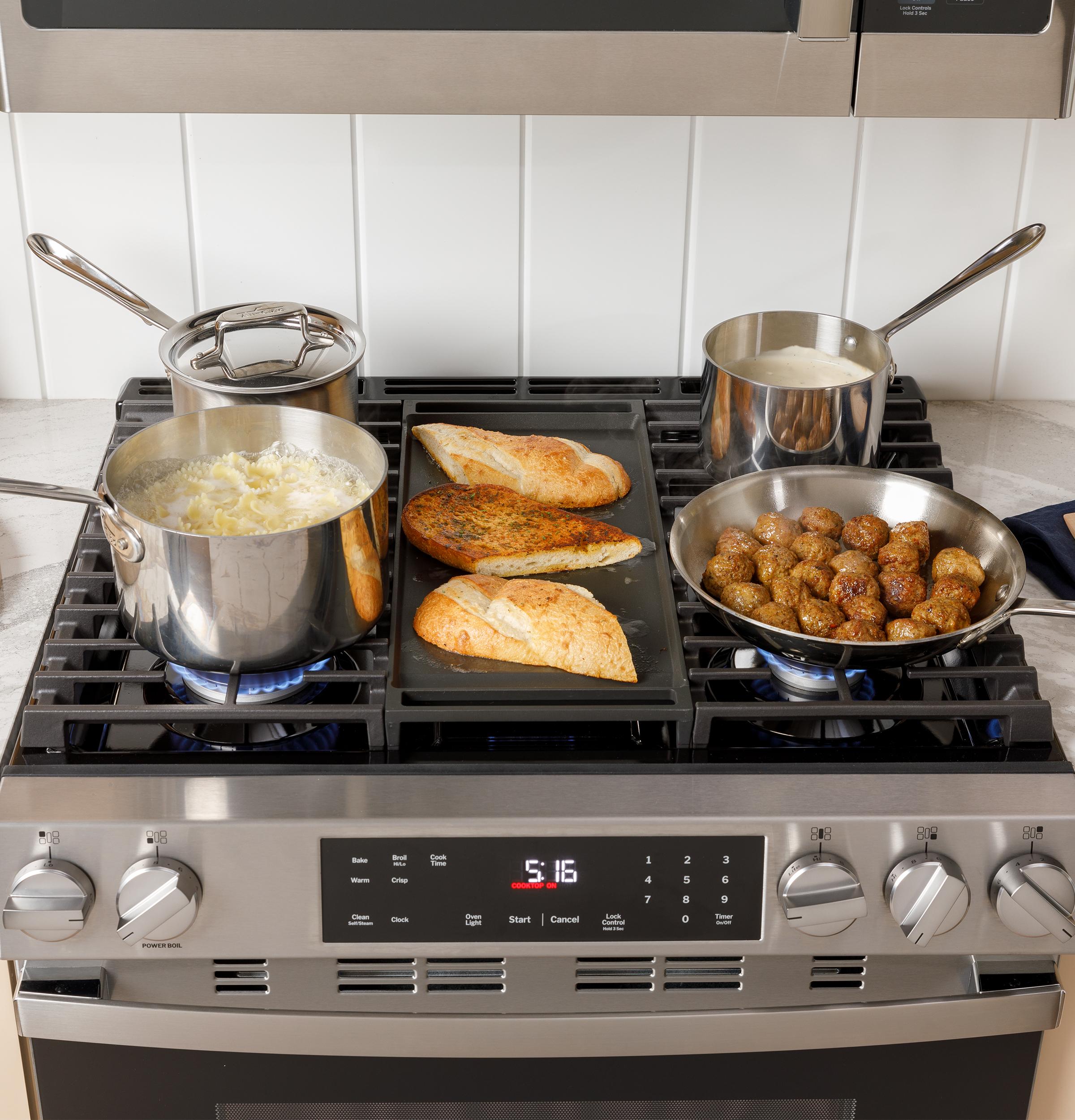 GGS500PVSS GE® 30" Slide-In Front-Control Gas Range with Crisp Mode