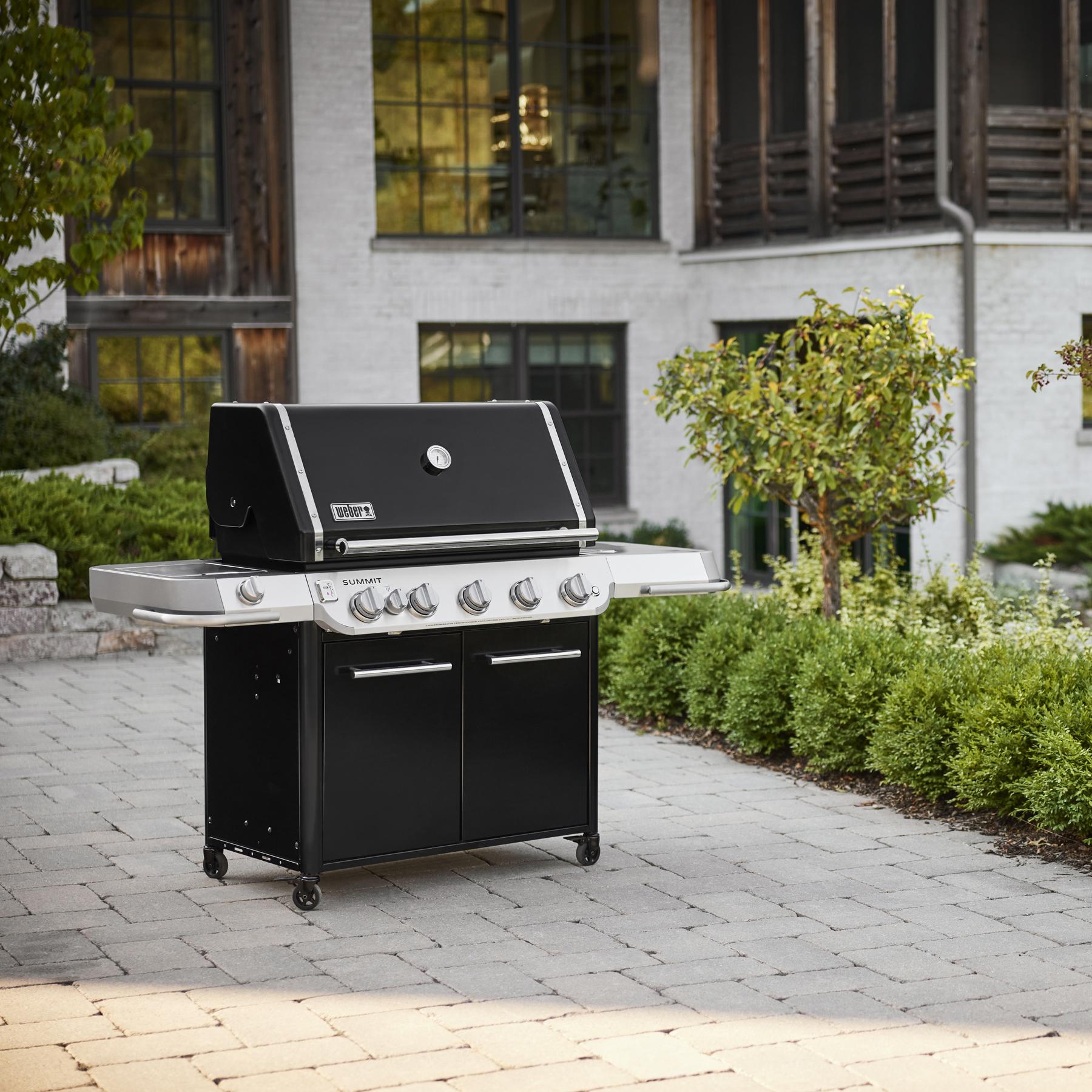 Weber 1500040 Summit® FS38 E Gas Grill (Natural Gas) - Black