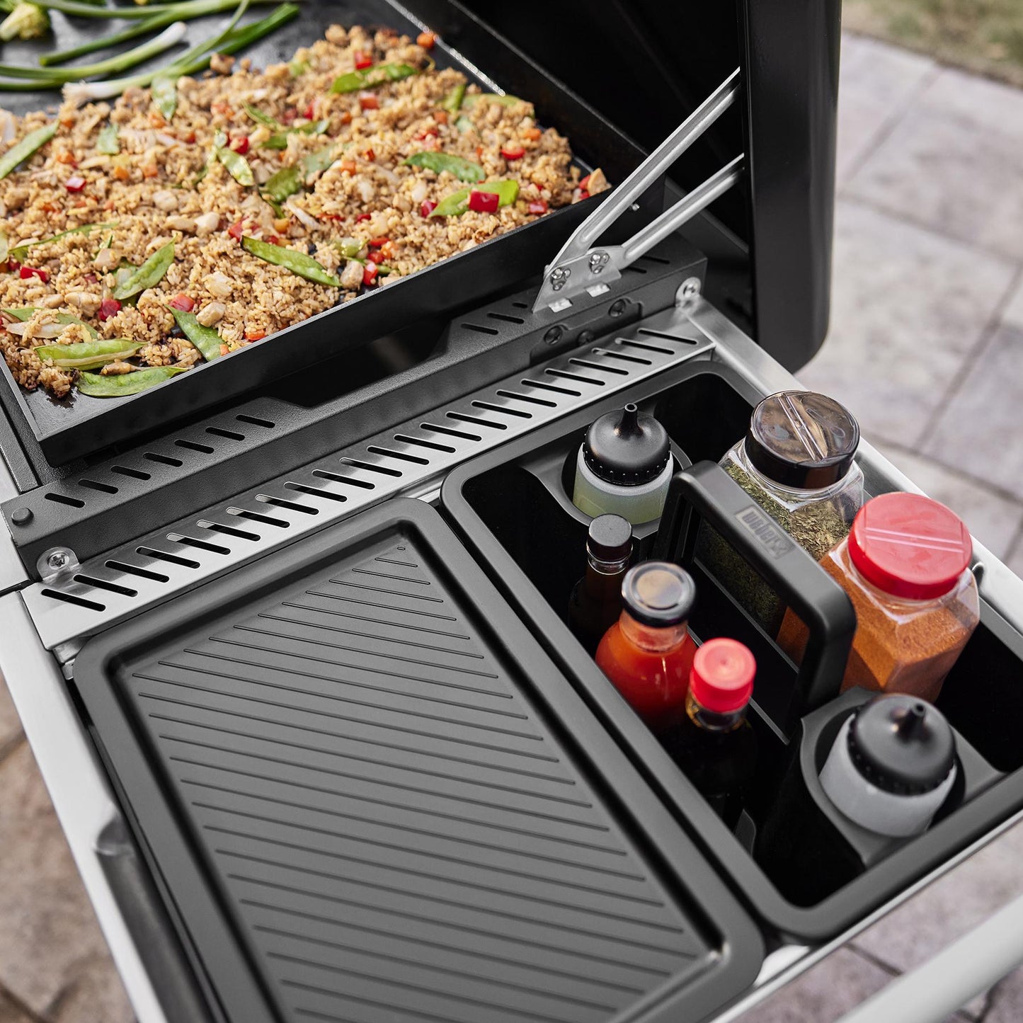 3400128 Weber Works™ Caddy with Tray Lid