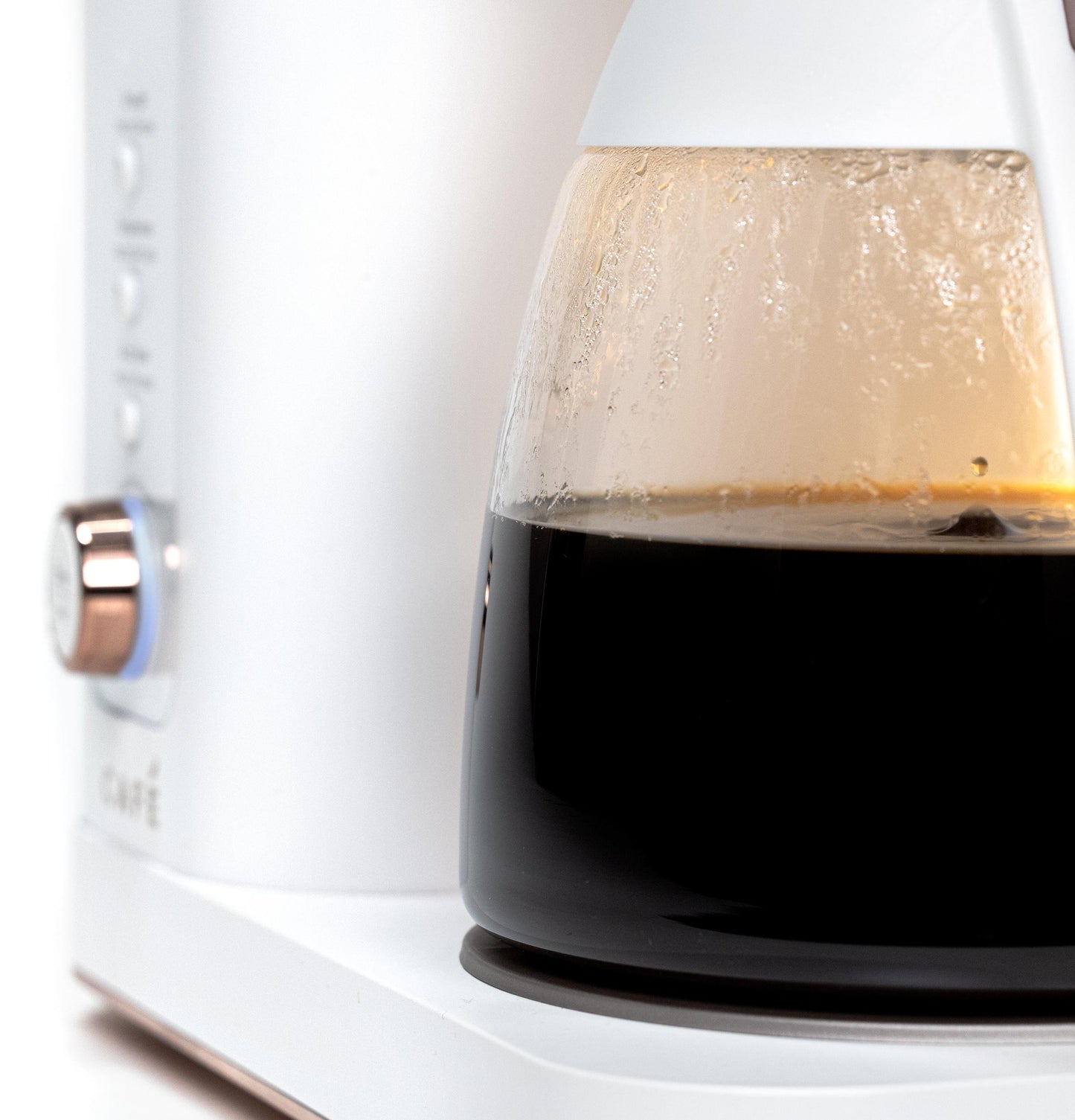 Cafe C7CDABS4RW3 CAF(EBACK)™ Specialty Drip Coffee Maker with Glass Carafe