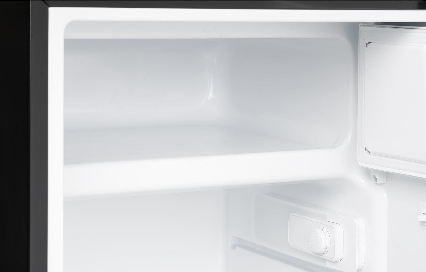 DCR045B1BSLDB Danby 4.5 cu. ft. Compact Fridge with True Freezer in Stainless Steel Look