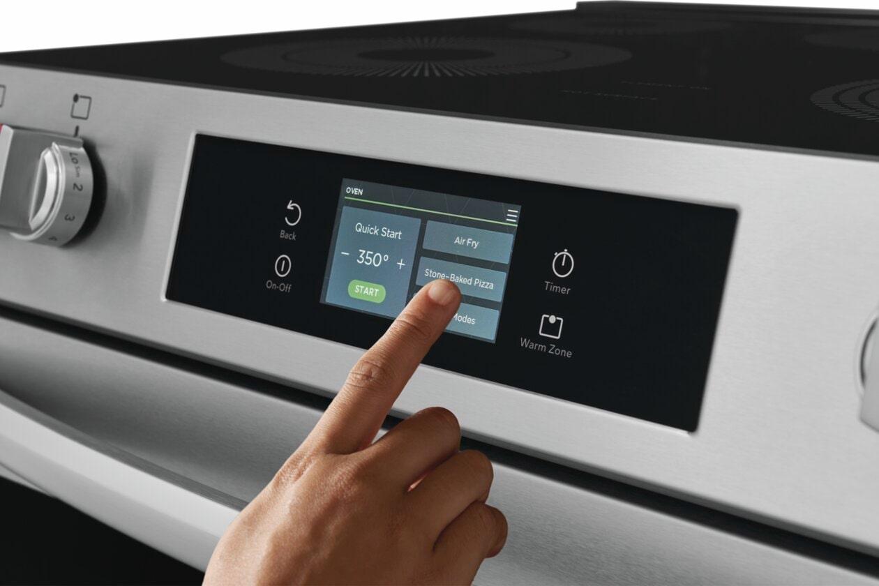 Frigidaire GCFE3070BF 30" Electric Range with Stone-Baked Pizza