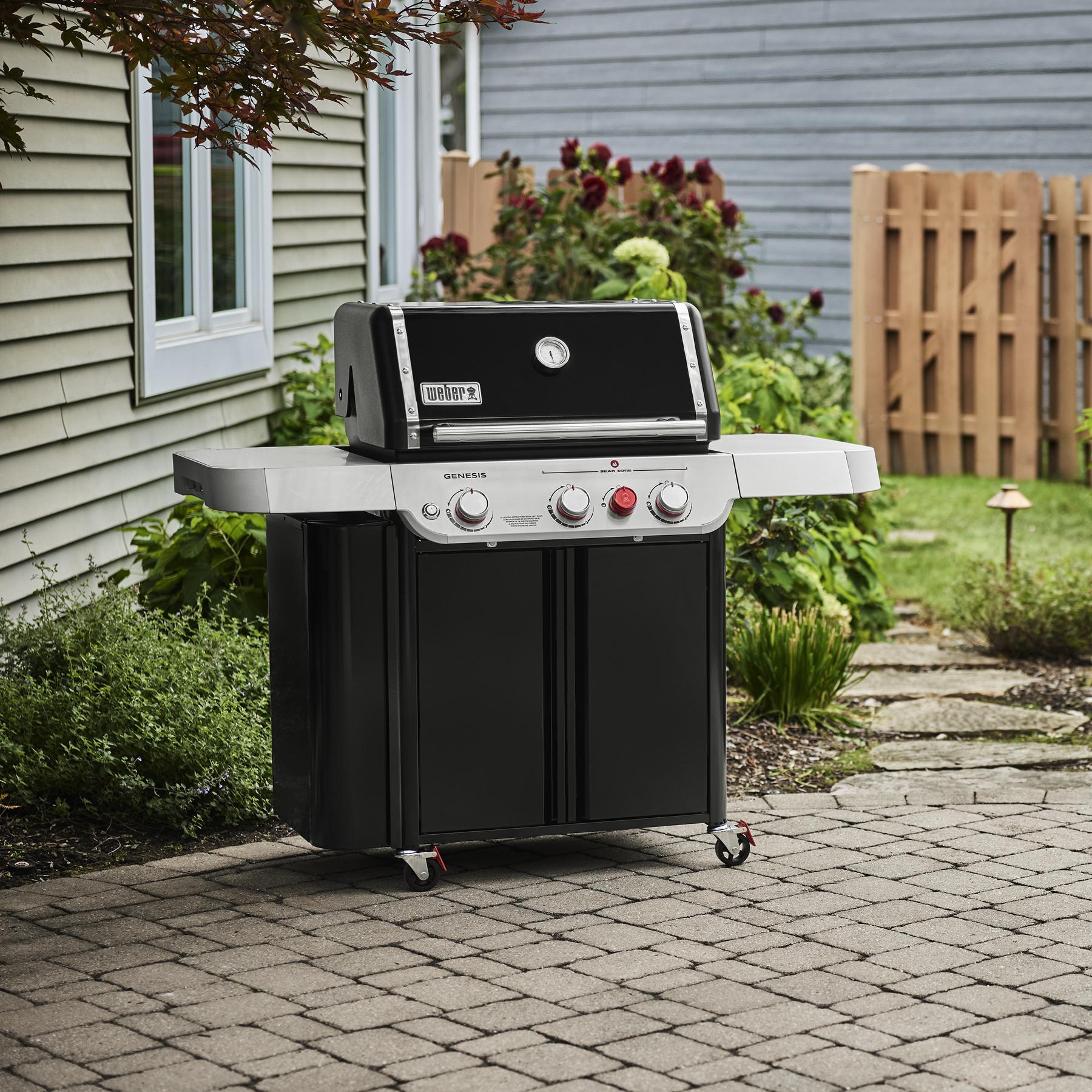 Weber Genesis E-330 Gas Grill (Liquid Propane) - Black