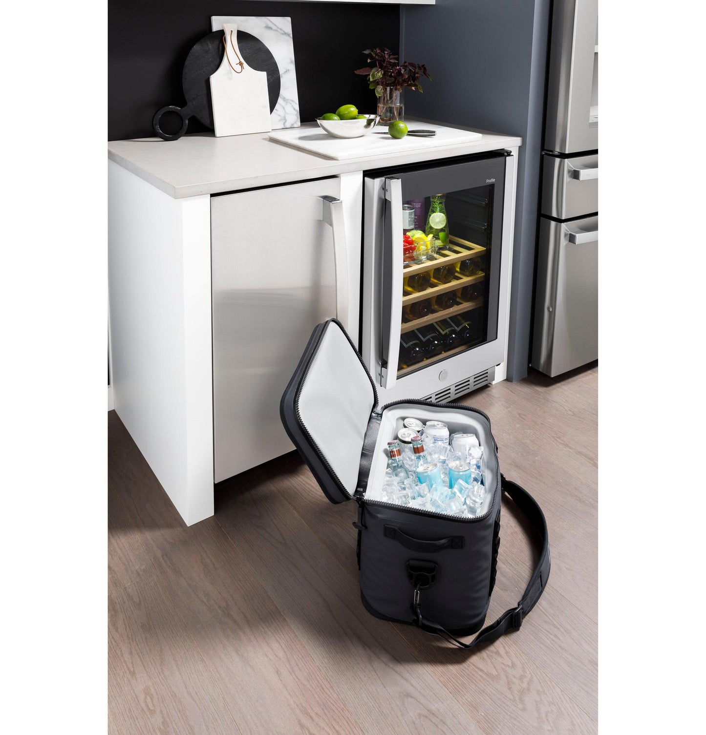 Cafe UCC15NPRII Ice Maker 15-Inch Panel-Ready - Clear Ice
