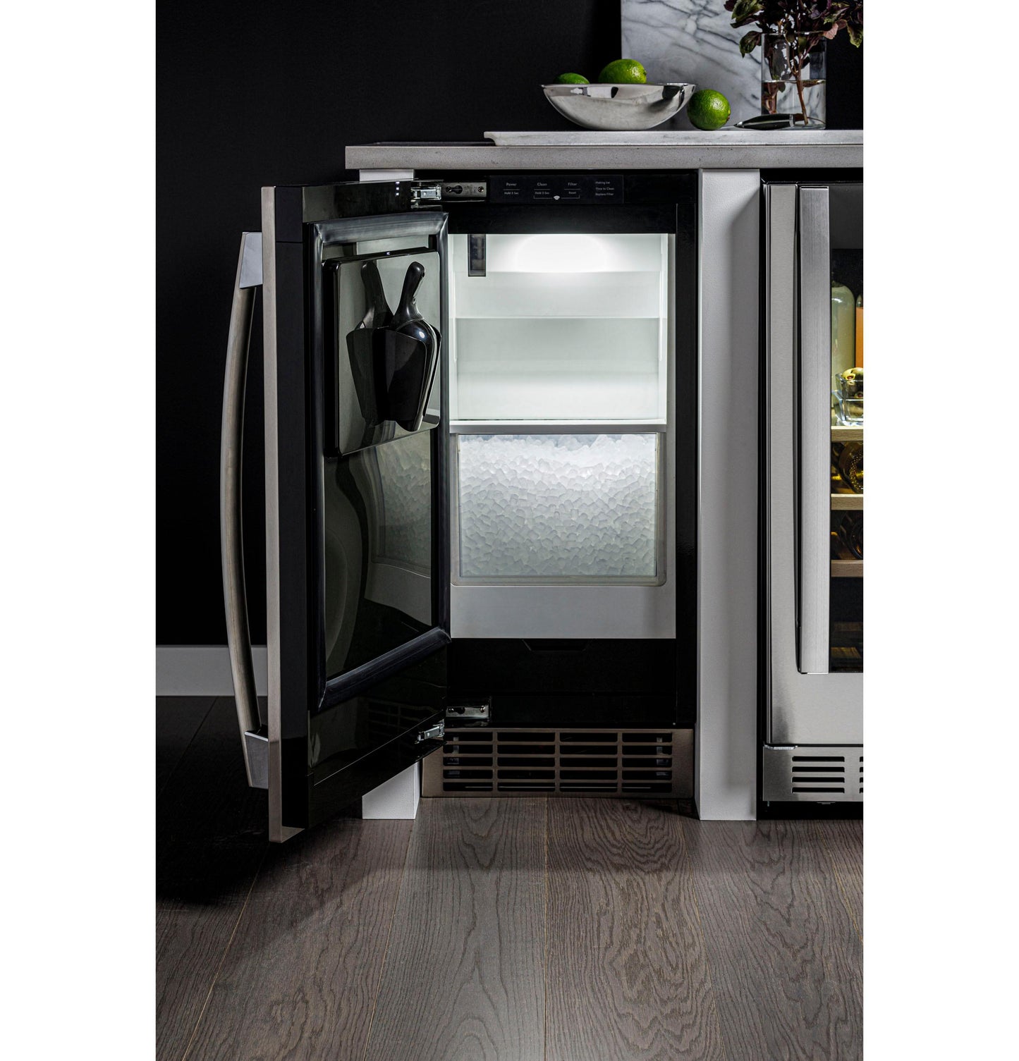 Cafe UNC15NPWII Ice Maker 15-Inch Panel-Ready - Nugget Ice