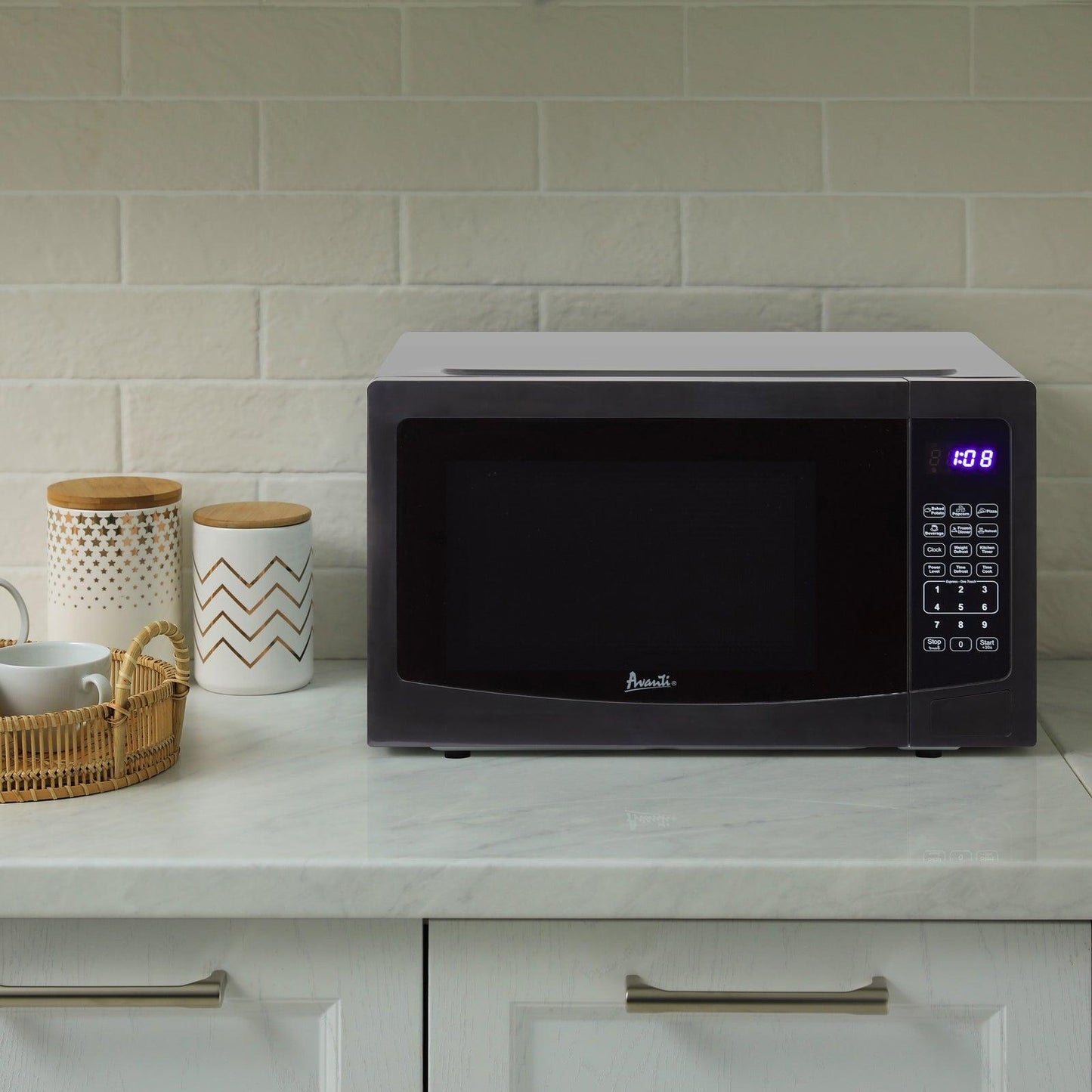 MT115V1B Avanti 1.1 cu. ft. Microwave Oven - Black