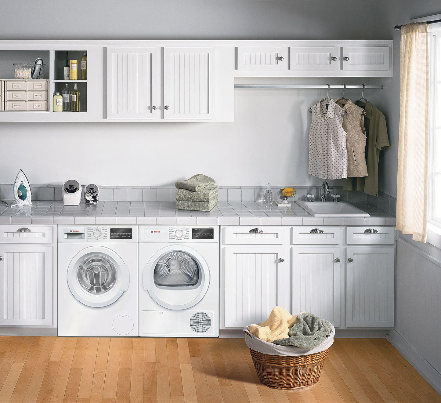 Bosch WGA12400UC 300 Series Compact Washer , White