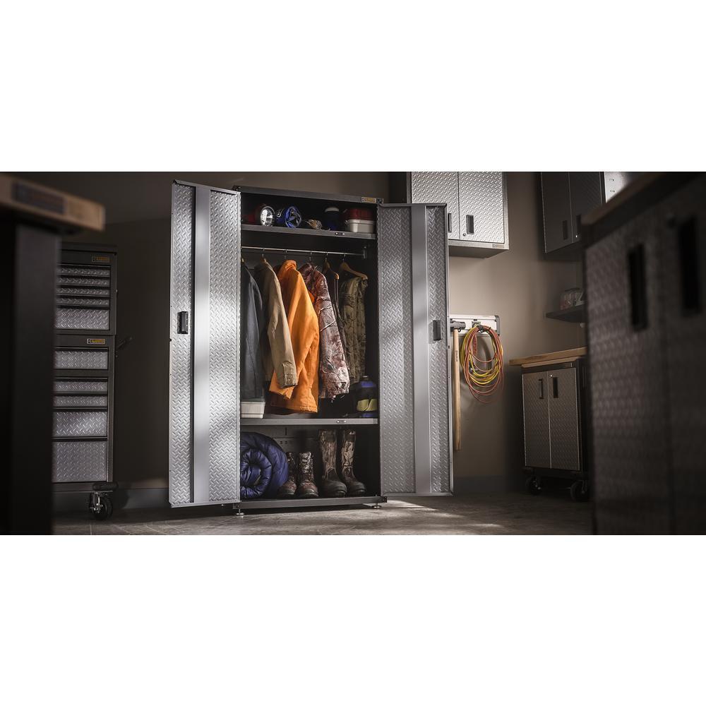 Gladiator GAWB06HWEG 6' Adjustable Height Hardwood Workbench