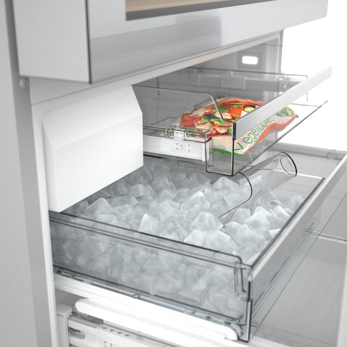 Bosch B36CL81ENG 800 Series, French Door Bottom Mount Refrigerator, Glass door, 36'', Stainless steel
