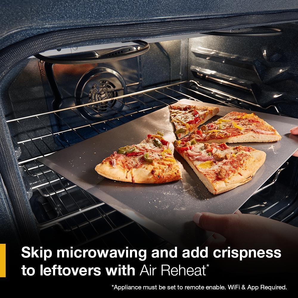 Whirlpool WSGS5030SW 30-inch Gas Smart Range with Air Cooking Technology