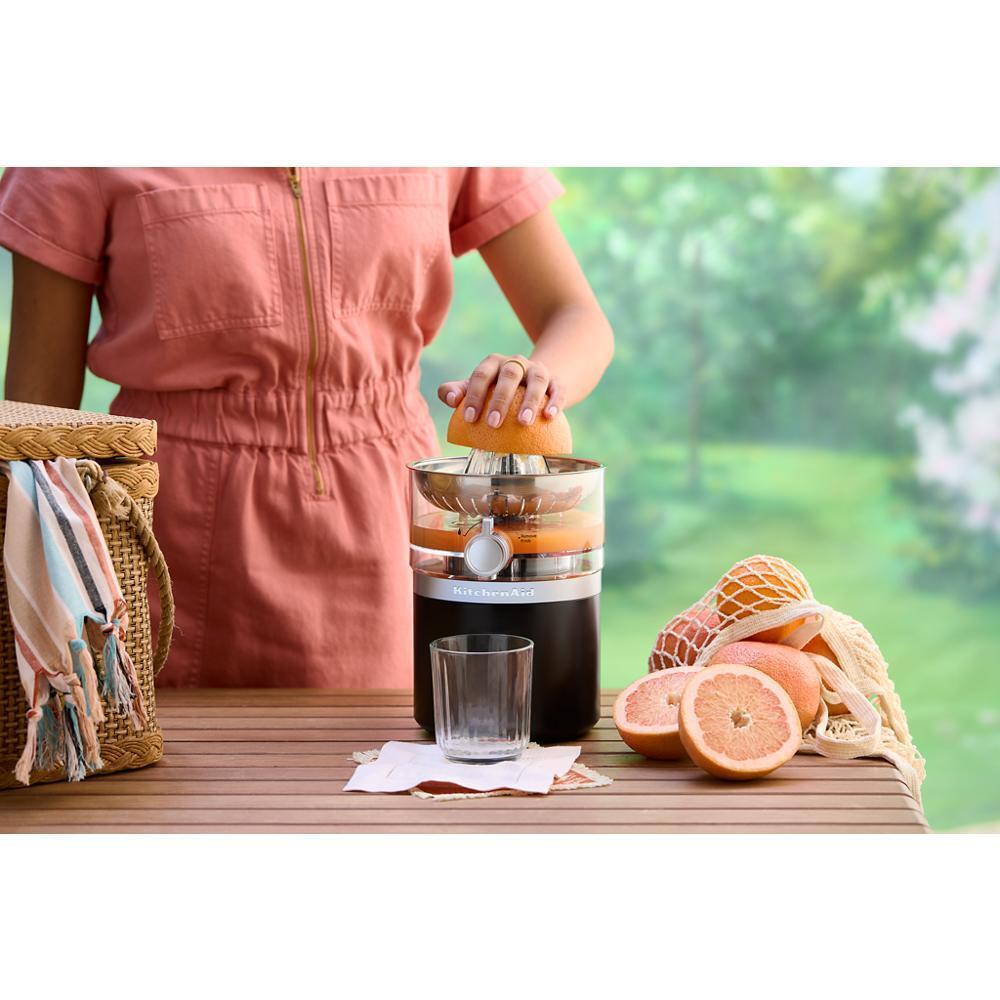 KCJR161BM KitchenAid Go® Cordless Citrus Juicer - battery included