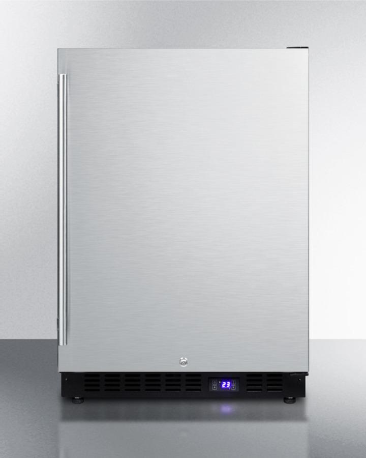 Summit SPFF51OSIM 24" Wide Outdoor All-freezer With Icemaker