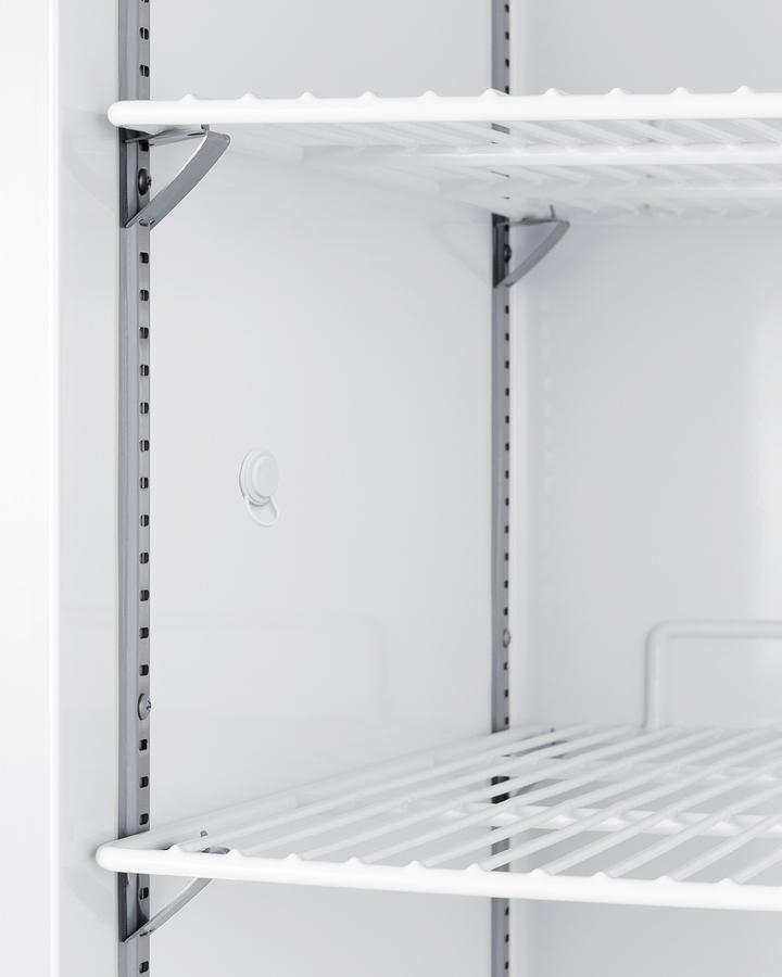 Summit UFM19WLHD 18 CU.FT. Upright Manual Defrost Freezer