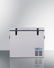 Summit SPRF56 Portable Refrigerator/freezer