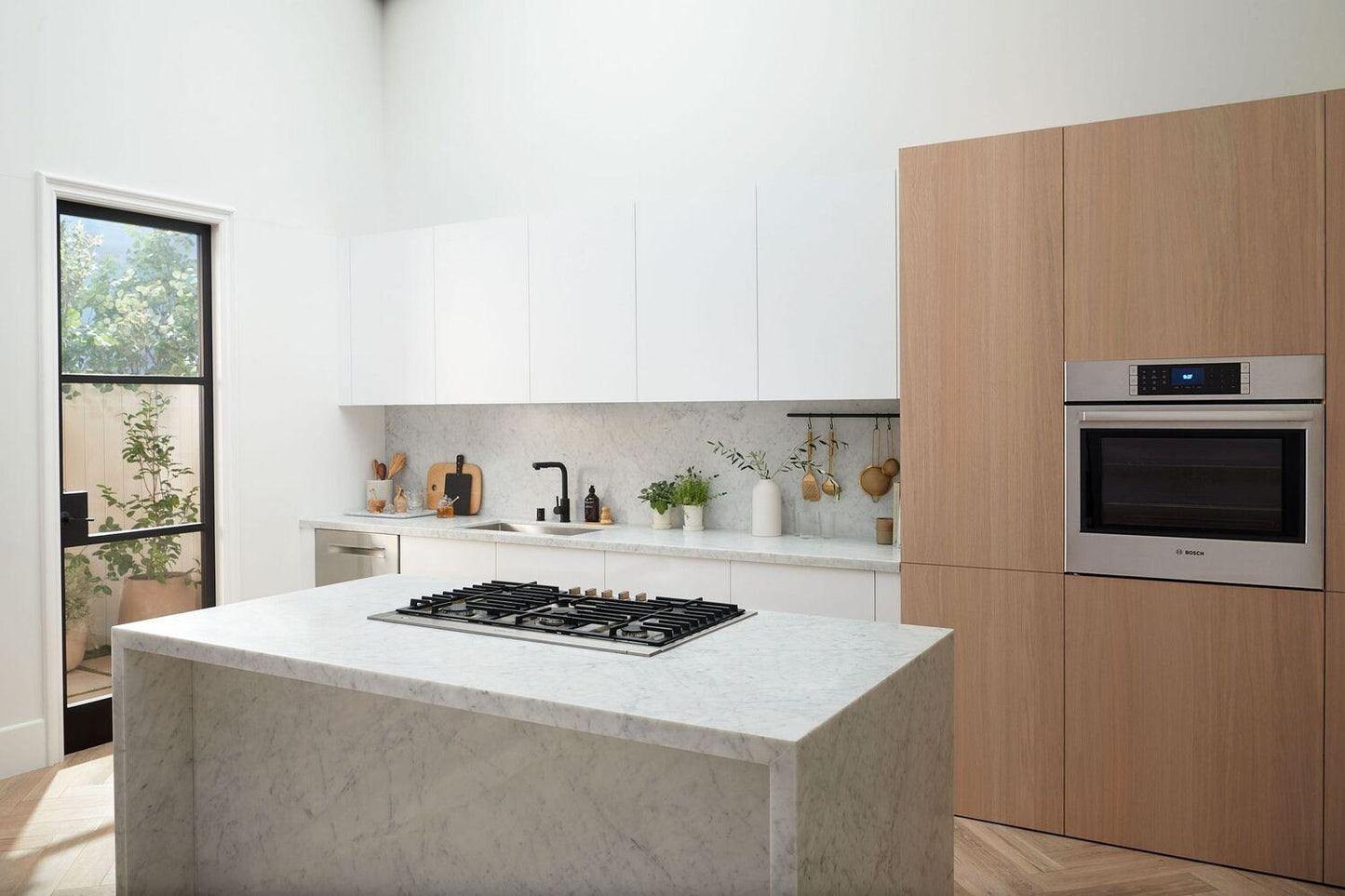 Bosch 800 Series Gas Cooktop 36" Stainless steel NGM8658UC