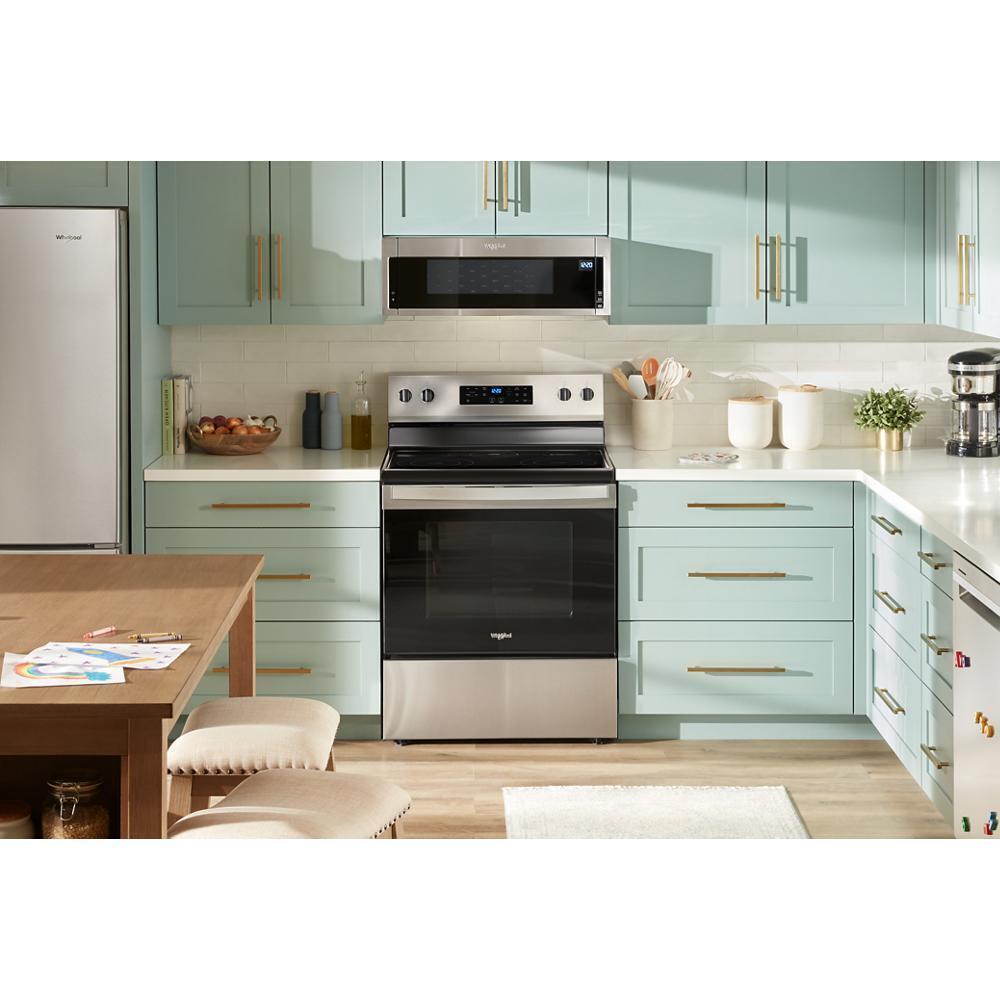 Whirlpool WFES3330RS 30-inch Electric Range with Steam Clean