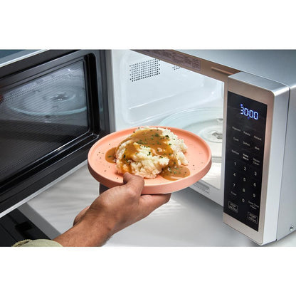 Whirlpool WMCS3018RB 0.7 cu. ft. Black Countertop Microwave With Steam Clean - 700 watt