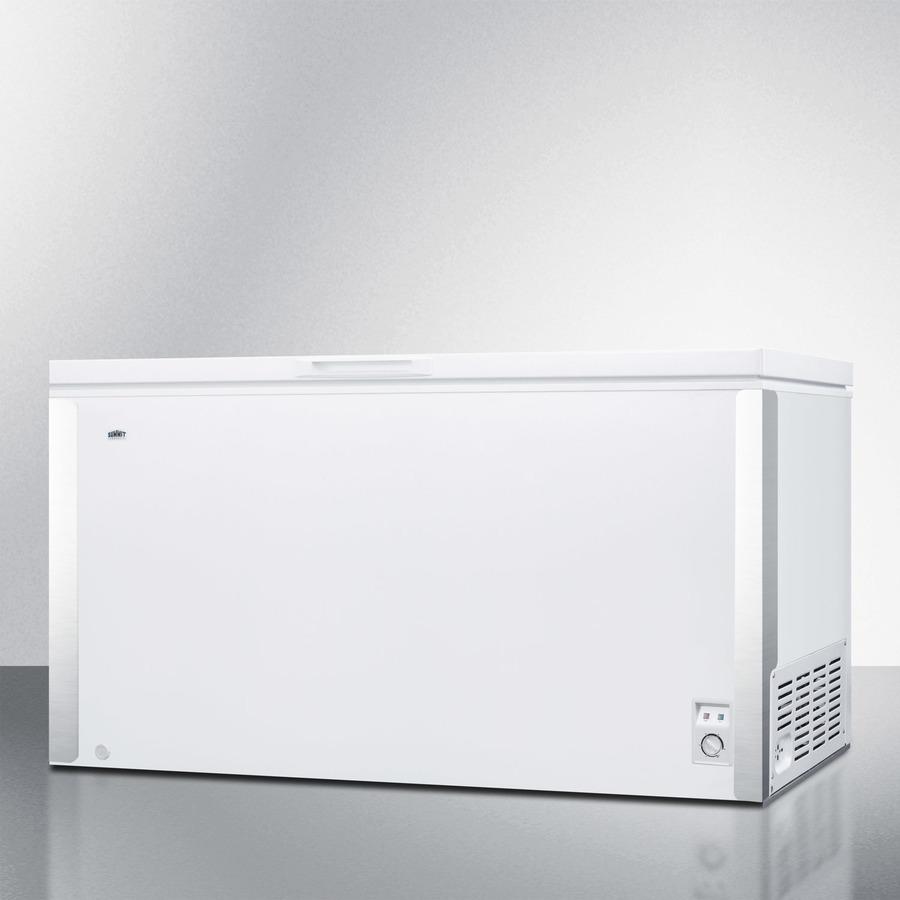 Summit SCFM182 18 CU.FT. Chest Freezer