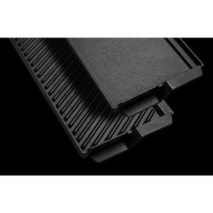 Maytag MSES7030SZ 30-Inch Wide Slide-In Electric Range with Grill Mode and No Preheat Air Fry - 5.3 Cu. Ft.