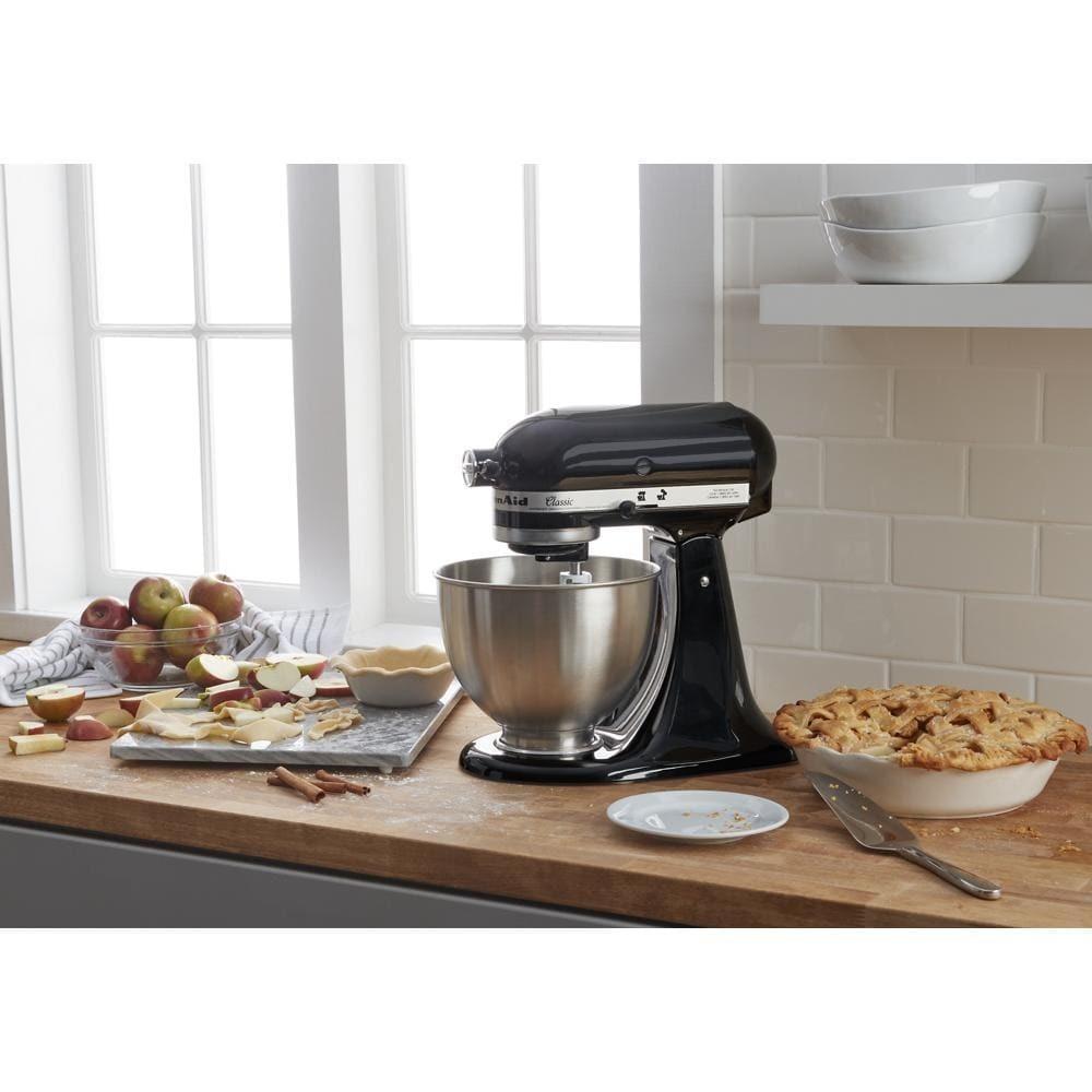 Kitchenaid K45SSOB Classic™ Series 4.5 Quart Tilt-Head Stand Mixer