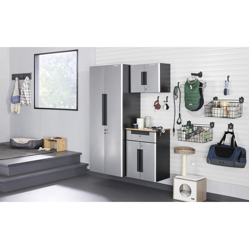 Gladiator GAWT086PBY GearWall® Panel Trim