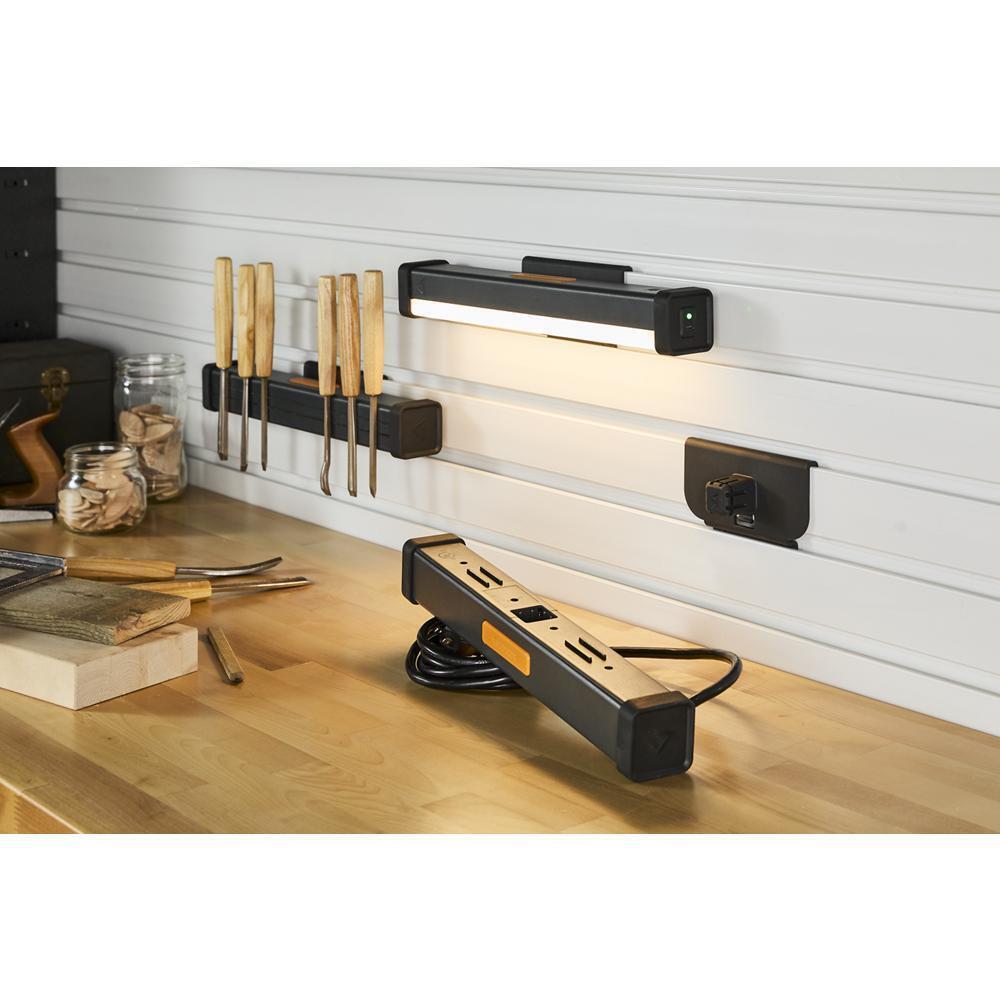 Gladiator GAWB06HWGW 6' Adjustable Height Hardwood Workbench