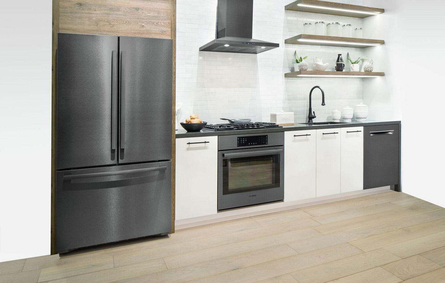 Bosch HCP80641UC 800 Series, wall-mounted cooker hood, 30'', Black stainless steel