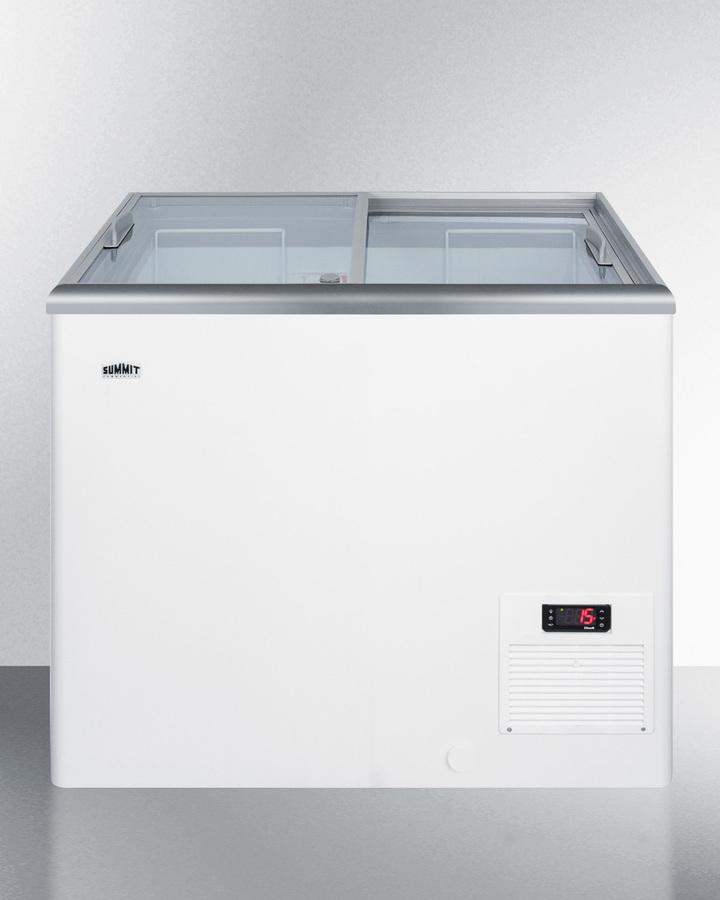 Summit NOVA22 7.2 CU.FT. Chest Freezer