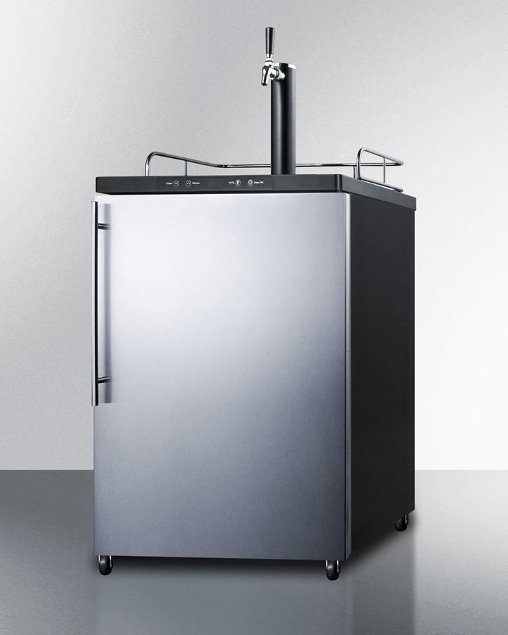 Summit SBC635MSSHV 24" Wide Kegerator