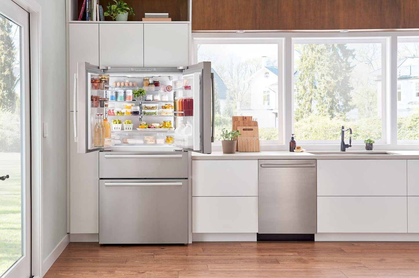 Bosch B36CL80SNS 800 Series, French Door Bottom freezer, multi door, 36'', Brushed steel (with anti-fingerprint)