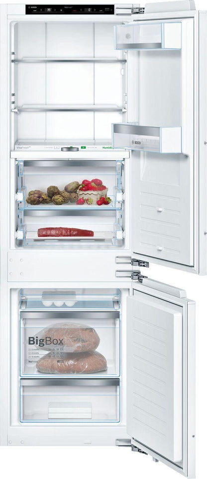 Bosch B09IB91NSP 800 Series, built-in fridge-freezer with freezer at bottom, soft close flat hinge