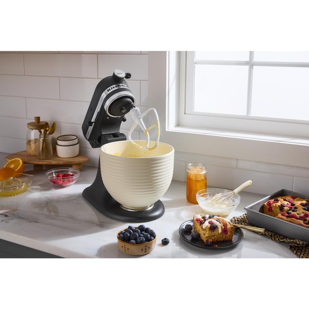 Kitchenaid KSM150PSBK Artisan® Series 5 Quart Tilt-Head Stand Mixer