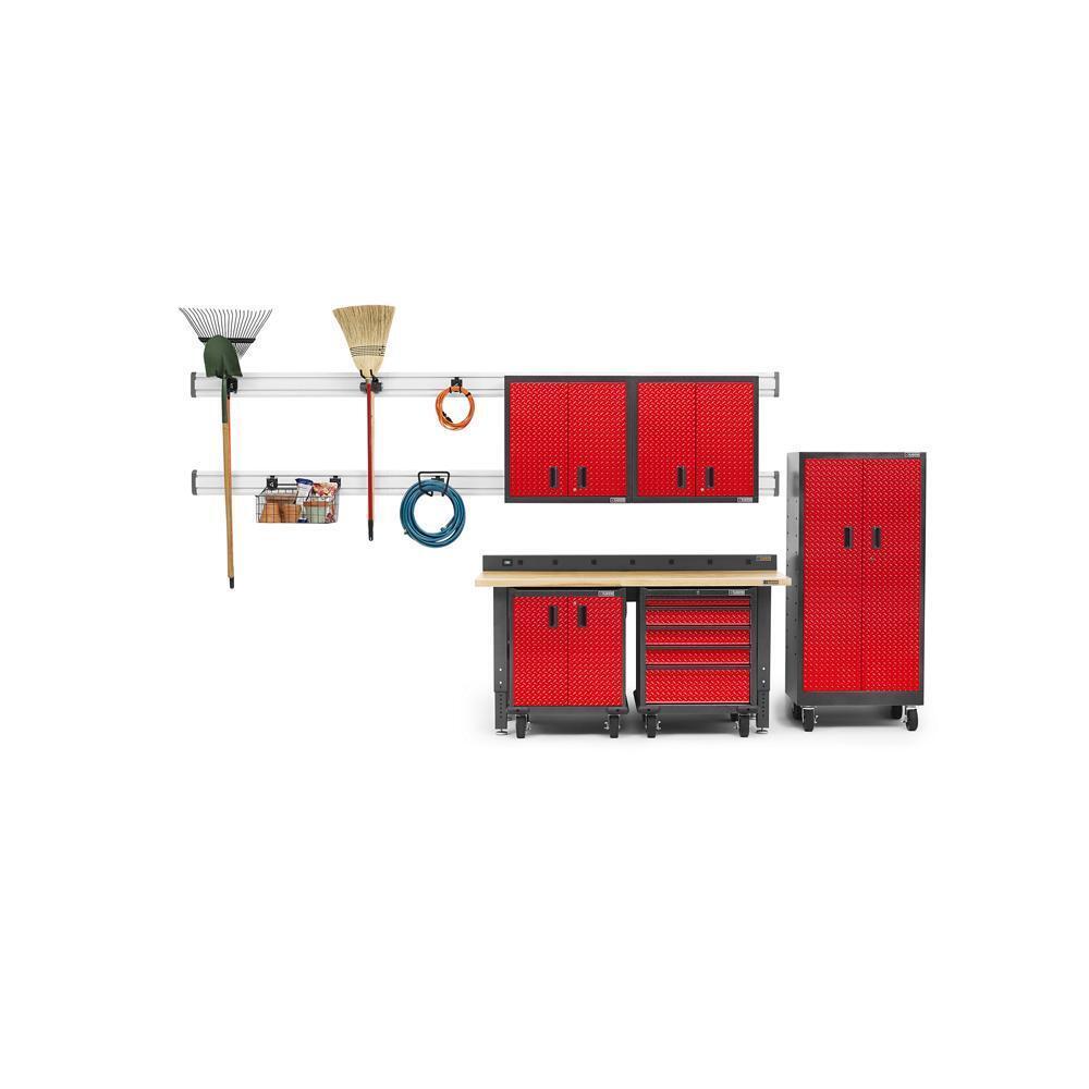 Gladiator GAAC68PSDG 6' Wide 9-Outlet Workbench Powerstrip