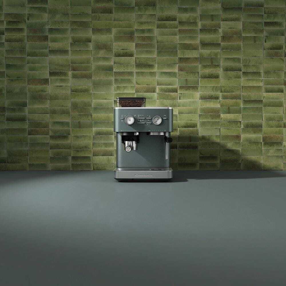Kitchenaid KES6551JP Semi Automatic Espresso Machine with Burr Grinder