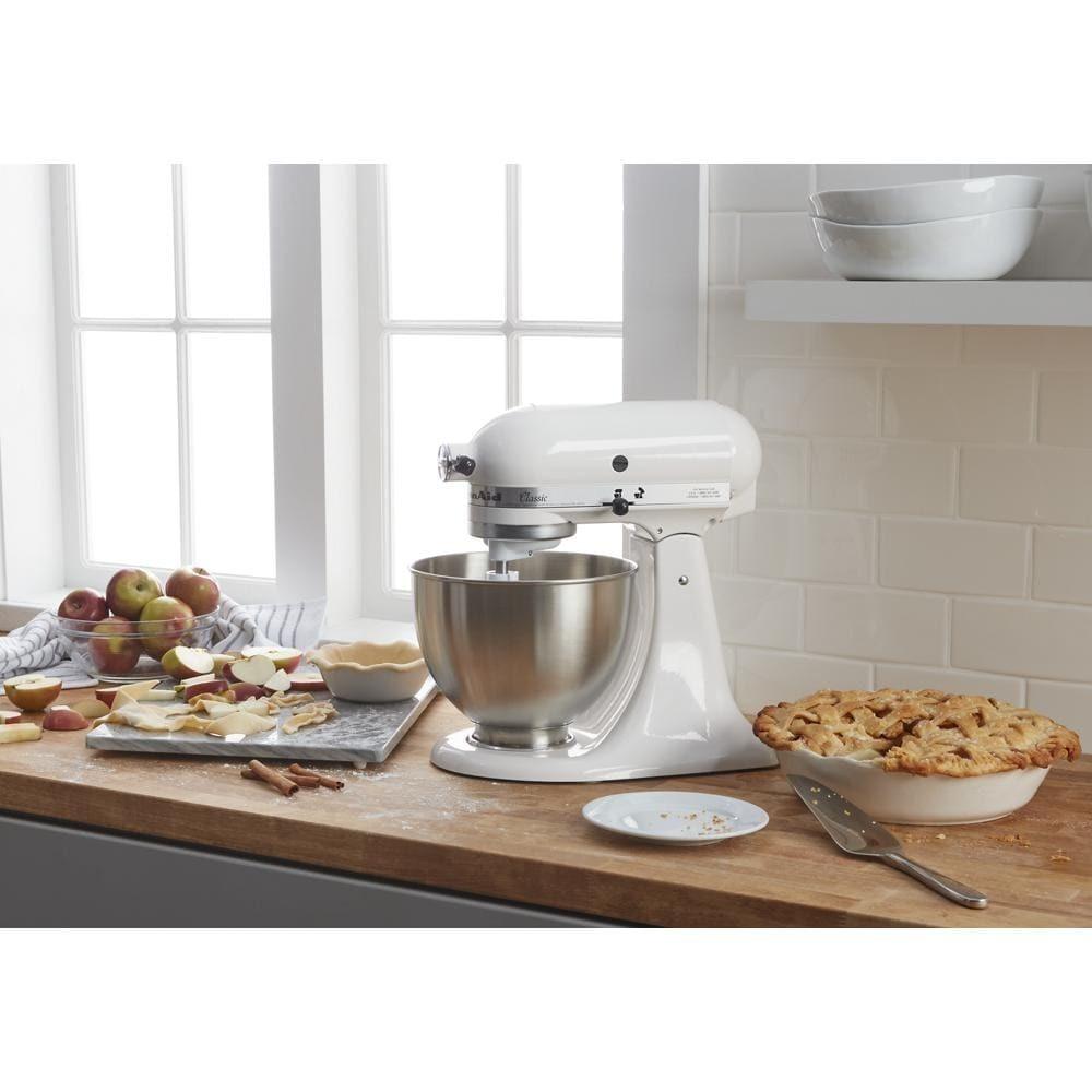 Kitchenaid K45SSWH Classic™ Series 4.5 Quart Tilt-Head Stand Mixer