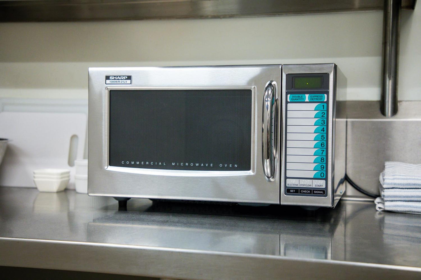 Sharp R21LVF Medium-Duty Commercial Microwave Oven with 1000 Watts