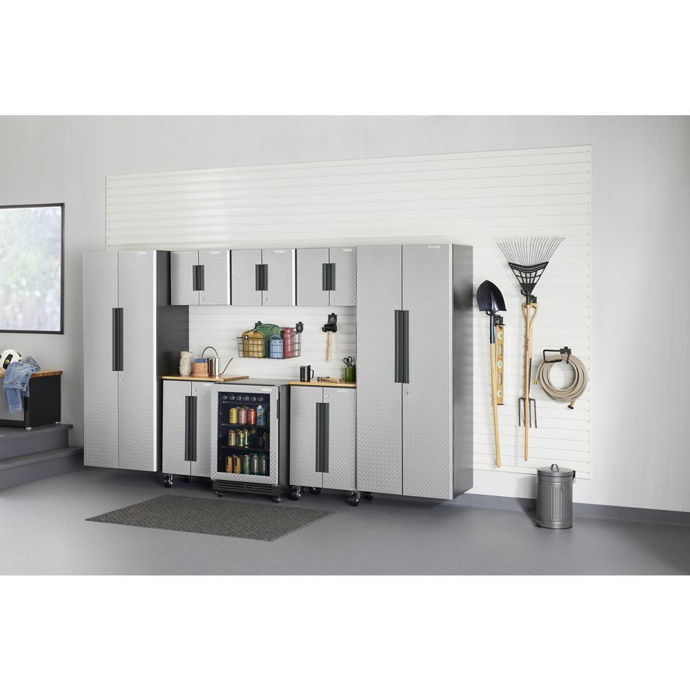 Gladiator GAWT086PBY GearWall® Panel Trim