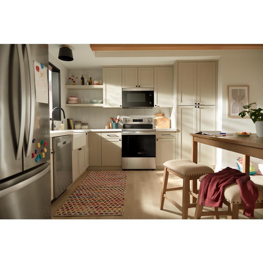 Whirlpool WFES4530SZ 30-inch Electric Range with Air Cooking Technology and Steam Clean