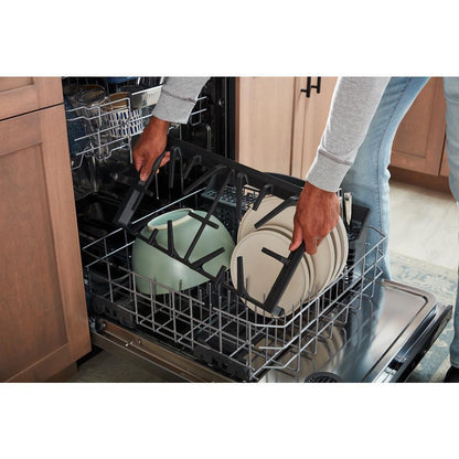Maytag MFGS4030RS 30-Inch Wide Gas Range With Steam Clean - 5.0 cu. ft.
